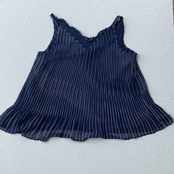 Chico’s tank top - Picture 5 of 7